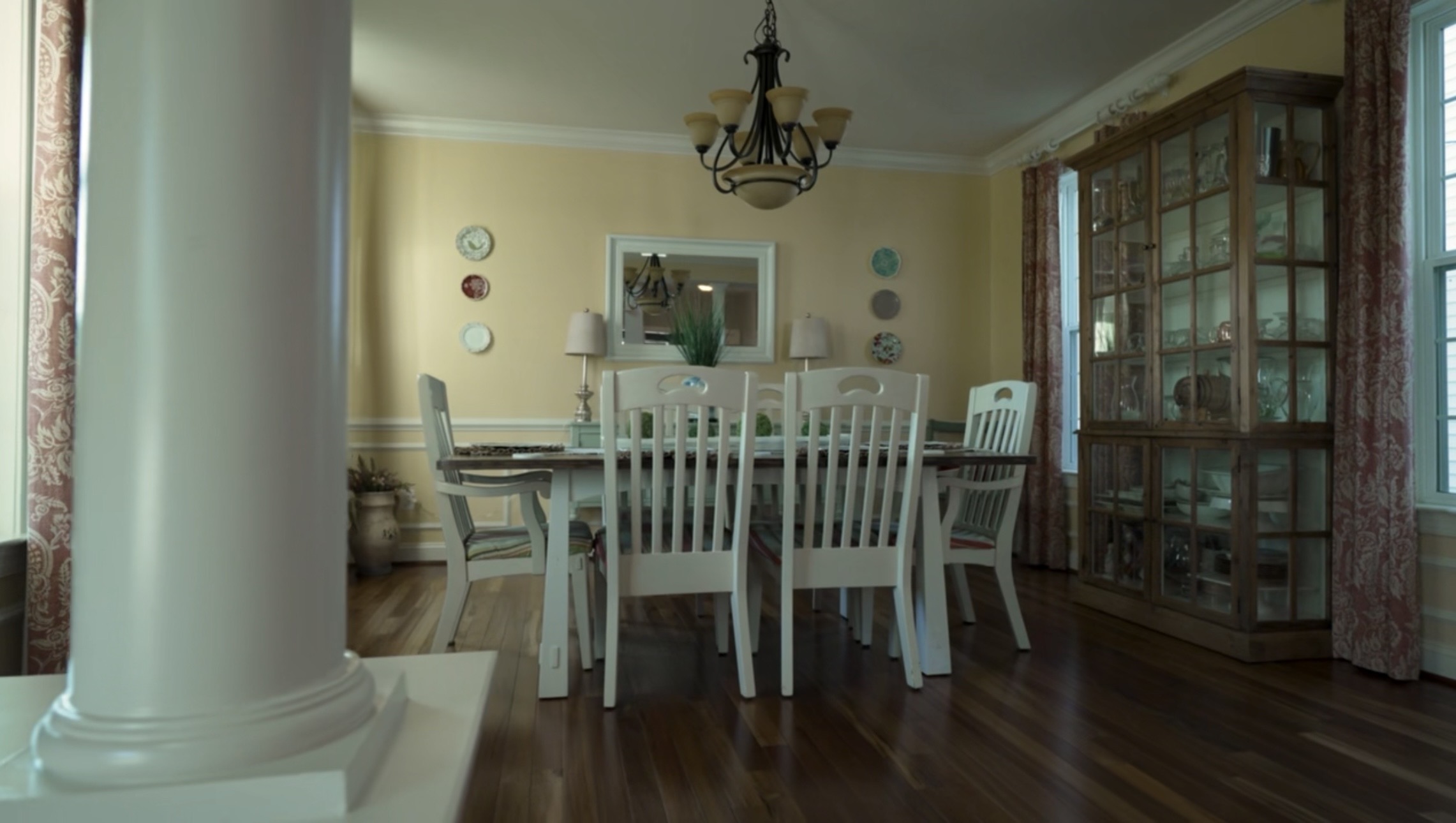 Dining room photographed by Nicole Gantt for a listing